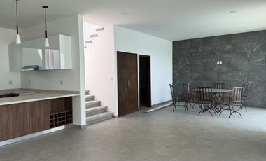 Estrene al sur de Cuernavaca