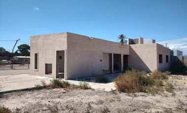 VENTA CASA EN CONSTRUCCION. B° PRIVADO.SANTA LUCIA