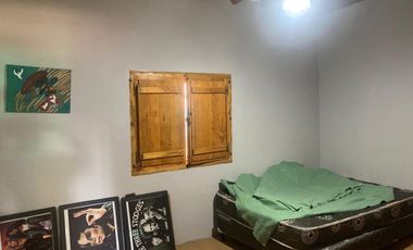 Casa de 3 habitaciones.Jardín parquizado. Albardon