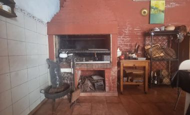 VENTA CASA 3 AMBIENTES MAS LOCAL VILLA BALLESTER