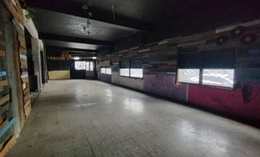 Local en Venta. San Martín. 388 m2. Apto todo uso.