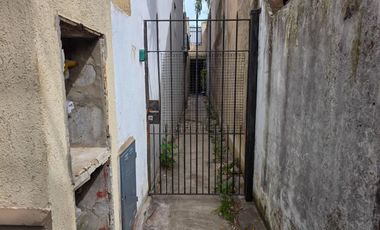 VENTA PH 3 AMBIENTES CON TERRAZA A REFACCIONAR