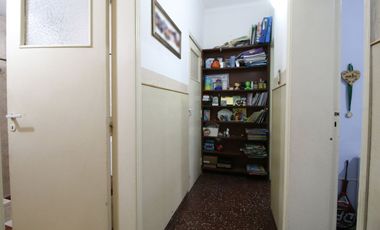 CASA EN VENTA 4 AMBIENTES LOMAS DE ZAMORA  CREDITO