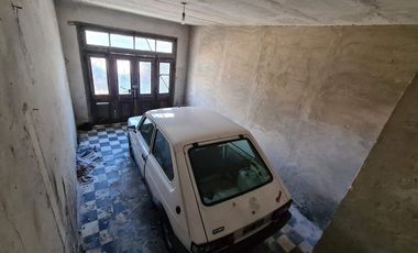 VENTA CASA LOTE PROPIO A RECICLAR VILLA LUGANO