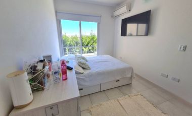 VENTA DUPLEX 3 AMB COCHERA BARRIO HOMES 2 NORDELTA