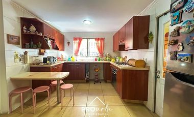 Casa en Venta en Colegio Padre Hurtado y Juanita de los Andes