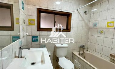 Casa en Arriendo en COD39850 Amplia casa aptitud oficina y comercial en Avenida Hochestter