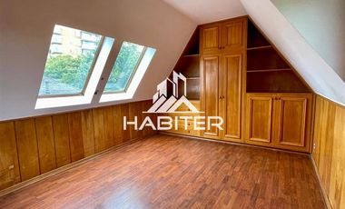 Casa en Arriendo en COD39850 Amplia casa aptitud oficina y comercial en Avenida Hochestter