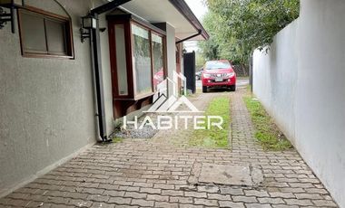 Casa en Arriendo en COD39850 Amplia casa aptitud oficina y comercial en Avenida Hochestter