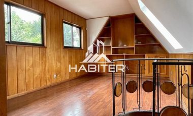 Casa en Arriendo en COD39850 Amplia casa aptitud oficina y comercial en Avenida Hochestter