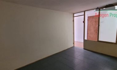 Casa en Arriendo en Casa en venta en Av. Los Loros