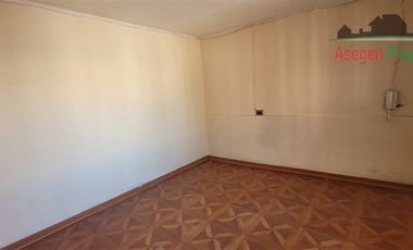 Casa en Arriendo en Casa en venta en Av. Los Loros