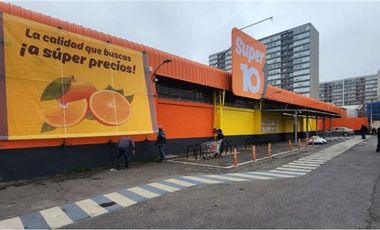 Local Comercial en Arriendo en Supermercado S10