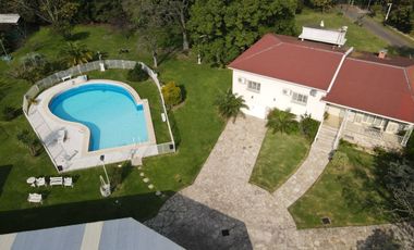 Salón de fiesta en venta en Florencio Varela