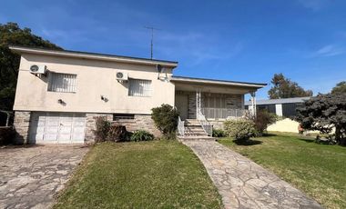 Salón de fiesta en venta en Florencio Varela