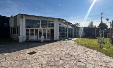 Salón de fiesta en venta en Florencio Varela