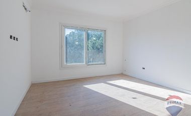 CASA EN VENTA EN MIRALAGOS