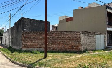 Oportunidad 2 Casas a refaccionar en Venta