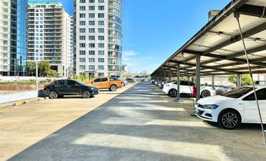 SE VENDE AMARRAS CENTER TORRE I PISO 6 1DOR/COCHER