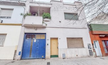 CASA + GARAGE/ESPACIO INDUSTRIAL-PARQUE AVELLANEDA