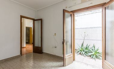 CASA + GARAGE/ESPACIO INDUSTRIAL-PARQUE AVELLANEDA