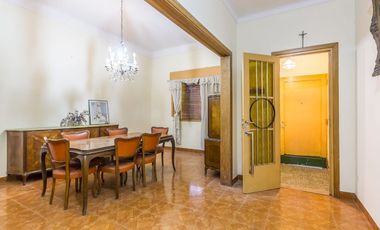 CASA + GARAGE/ESPACIO INDUSTRIAL-PARQUE AVELLANEDA