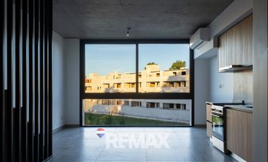 DEPARTAMENTO 2 AMBIENTES VENTA CON TERRAZA CANNING