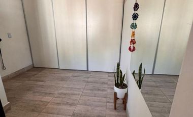 PH 2 AMBIENTES EN VENTA EN LOMAS DE ZAMORA