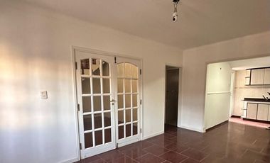 CASA 4 AMBIENTES EN VENTA TEMPERLEY APTA CREDITO