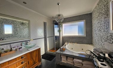 VENTA CASA 5 AMB- BARRIO SAN FRANCISCO - TIGRE