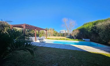 VENTA CASA 5 AMB- BARRIO SAN FRANCISCO - TIGRE