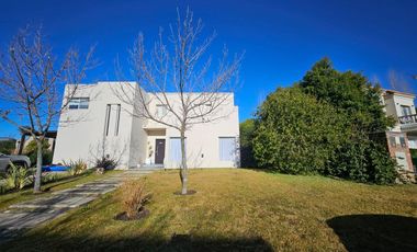 VENTA CASA 5 AMB- BARRIO SAN FRANCISCO - TIGRE