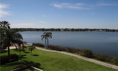 DEPARTAMENTO EN VENTA 2 AMB JARDIN AGUA BENAVIDEZ