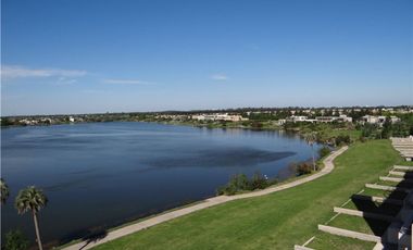 DEPARTAMENTO EN VENTA 2 AMB JARDIN AGUA BENAVIDEZ