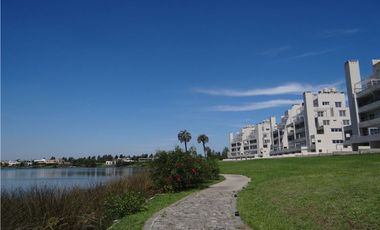 DEPARTAMENTO EN VENTA 2 AMB JARDIN AGUA BENAVIDEZ