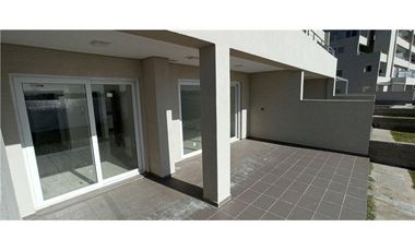 DEPARTAMENTO EN VENTA 2 AMB JARDIN AGUA BENAVIDEZ