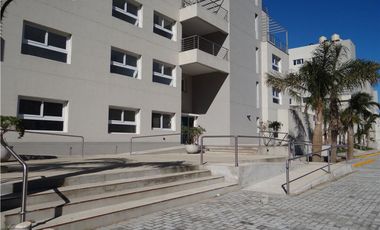 DEPARTAMENTO EN VENTA 2 AMB JARDIN AGUA BENAVIDEZ