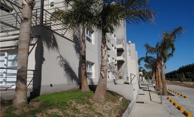 DEPARTAMENTO EN VENTA 2 AMB JARDIN AGUA BENAVIDEZ