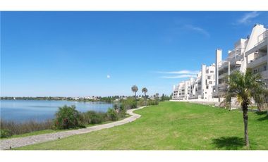 DEPARTAMENTO EN VENTA 2 AMB JARDIN AGUA BENAVIDEZ