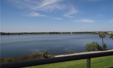 DEPARTAMENTO EN VENTA 2 AMB JARDIN AGUA BENAVIDEZ