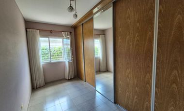 PH EN VENTA GONNET 2 DORMITORIOS