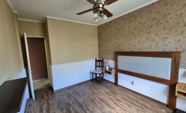 PH EN VENTA GONNET 2 DORMITORIOS