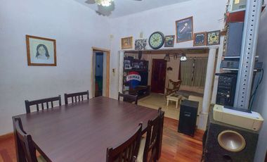 CASA EN VENTA FLORENCIO VARELA PARQUE PILETA