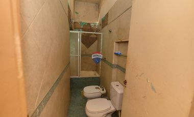 CASA EN VENTA FLORENCIO VARELA PARQUE PILETA