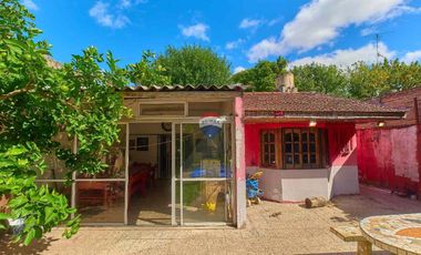 CASA EN VENTA FLORENCIO VARELA PARQUE PILETA