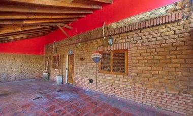 CASA EN VENTA FLORENCIO VARELA PARQUE PILETA