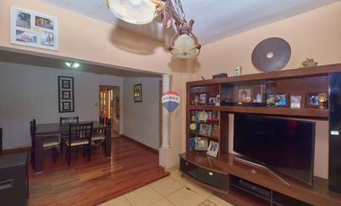 CASA EN VENTA FLORENCIO VARELA PARQUE PILETA
