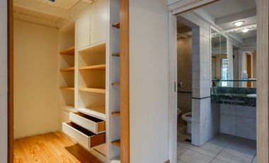 Casa premium 5 dormitorios  Avenida Puccio al 300