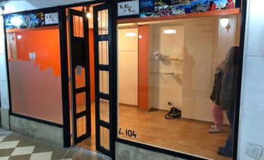 LOCAL EN VENTA EN GALERIA LAS TEJAS, OPORTUNIDAD!!