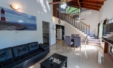 Casa en venta 3 dorm. Campo Timbó barrio cerrado